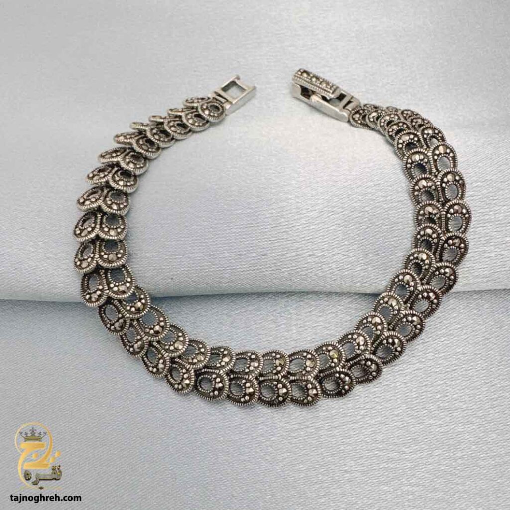 دستبند نقره زنانه پهن مدل DSW D53
