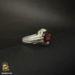انگشتر نقره مردانه با نگین گارنت مدل RSM K131