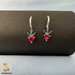 گوشواره نقره توت فرنگی مدل ESW E93