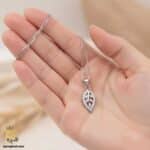 گردنبند نقره زنانه طرح برگ مدل ZSW Z83 داخل دست