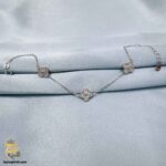 دستبند نقره زنانه طرح ونکلیف سه گل نگین دار مدل DSW D79 IMAGE4
