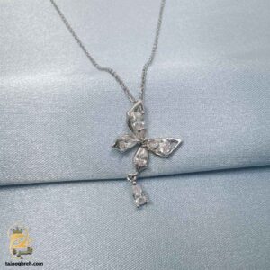 گردنبند نقره دخترانه طرح پروانه نگین دار مدل ZSW Z89
