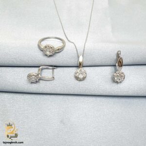 نیم ست زنانه نقره سولیتر طرح جواهری مدل NSW H40