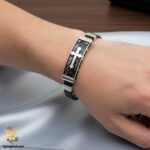 دستبند پلاک نقره مردانه صلیب مدل BSM B112