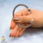 بنگل نقره زنانه طرح غنچه مدل DSW D96 نمای بغل