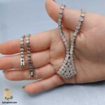 گردنبند نقره زنانه مجلسی نگین دار مدل ZSW Z103 روی دست