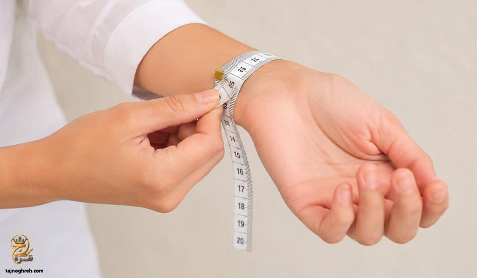 تعیین سایز دستبند با متر