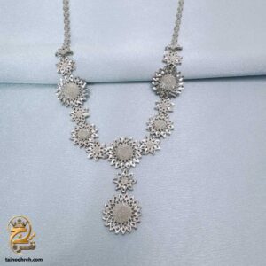 گردنبند نقره زنانه مجلسی طرح خورشید مدل ZSW Z129
