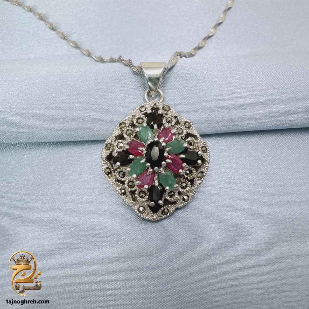 گردنبند نقره زنانه طرح جواهری نگین رنگی مدل ZSW Z132